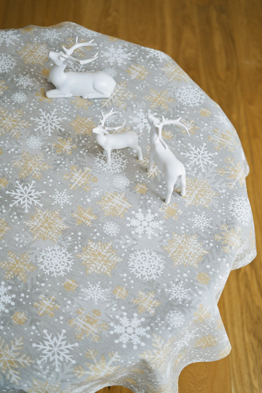 Christmas Motive Snowflakes Round Tablecloth