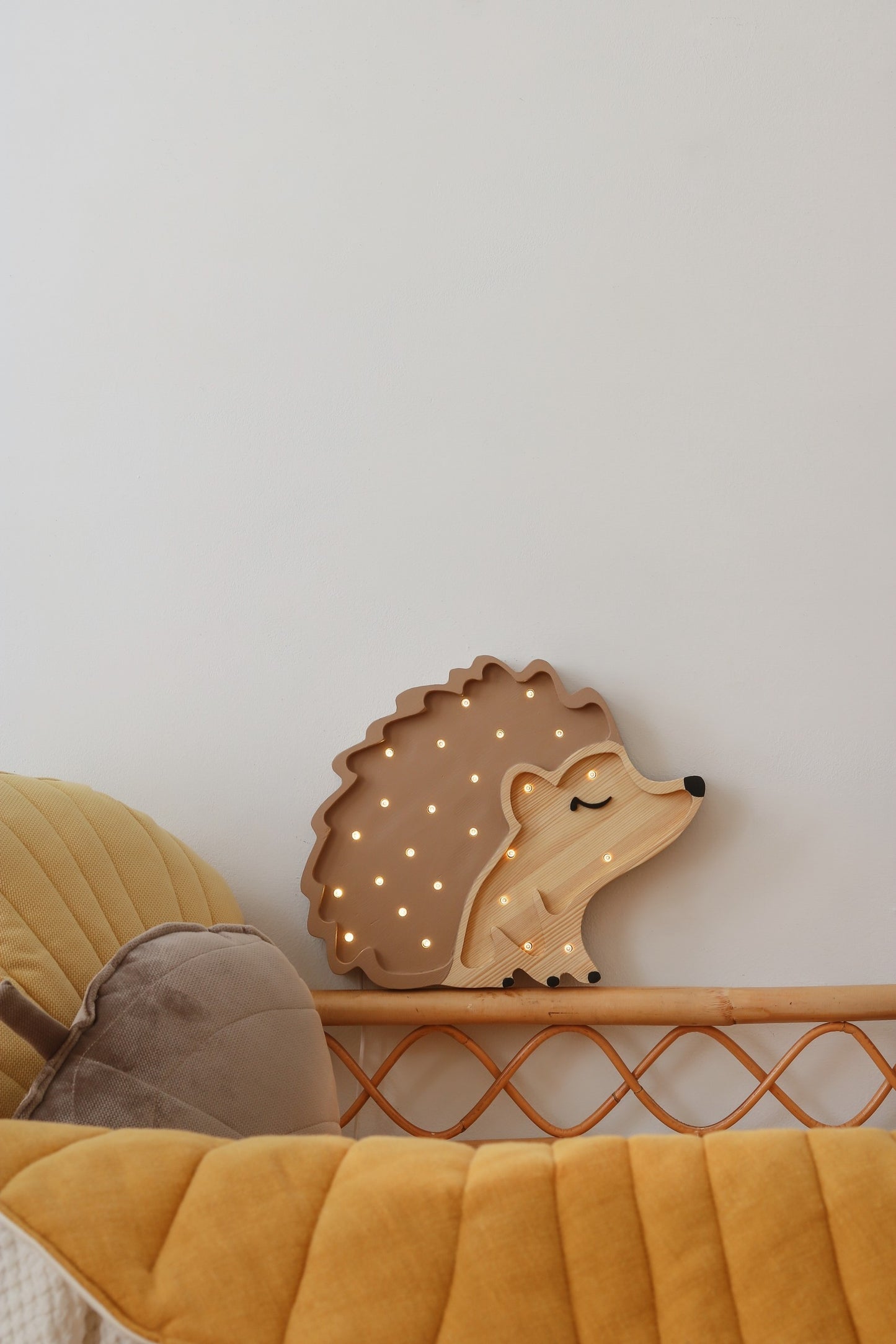 Dimmable wooden hedgehog nightlight for kids bedroom