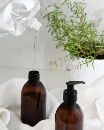 Soothing shower gel refill pack with herbs and lavender 1000 ml