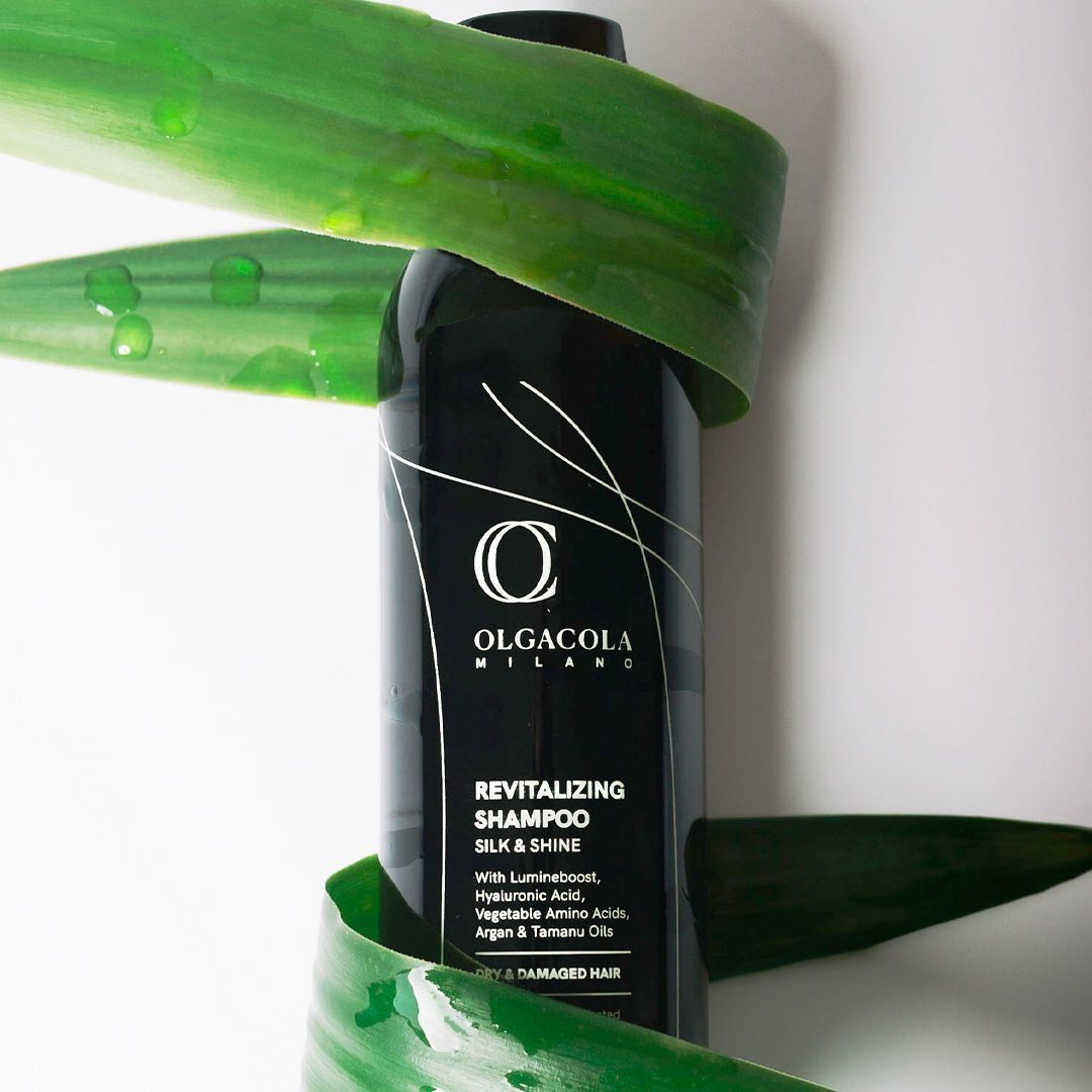 Natural origin shampoo for hair growth and intense shine booster