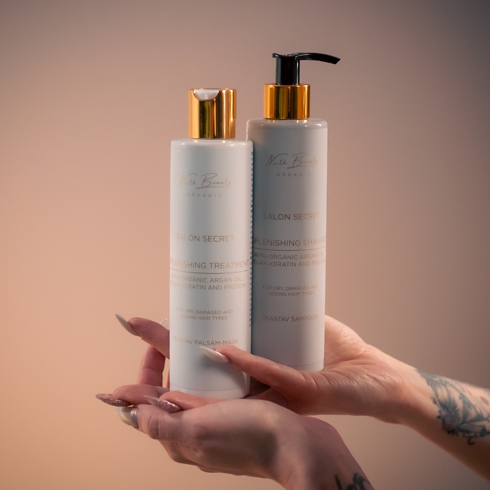 Sulfate-free natural shampoo for hair strengthening and scalp health