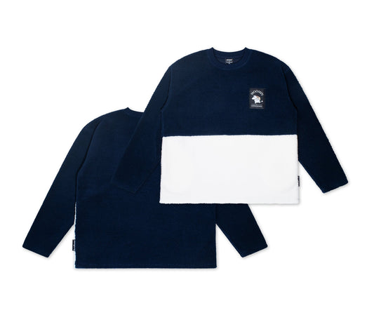 Front and back view of the Moomintroll Adventure Fleece in navy and white on a clean background