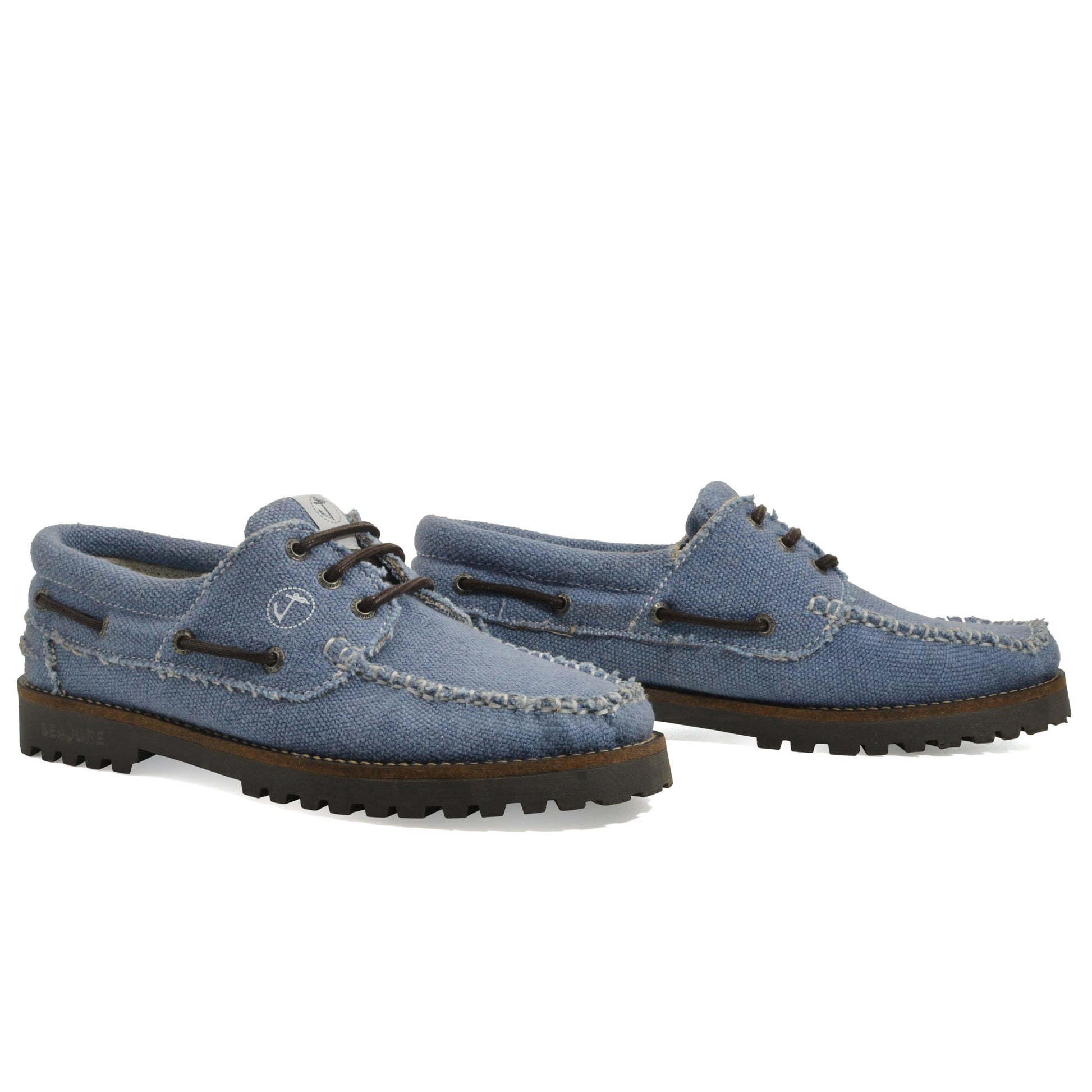 Pair of men's vegan hemp boat shoes Pampelonne by Seajure - 3/4 perspective