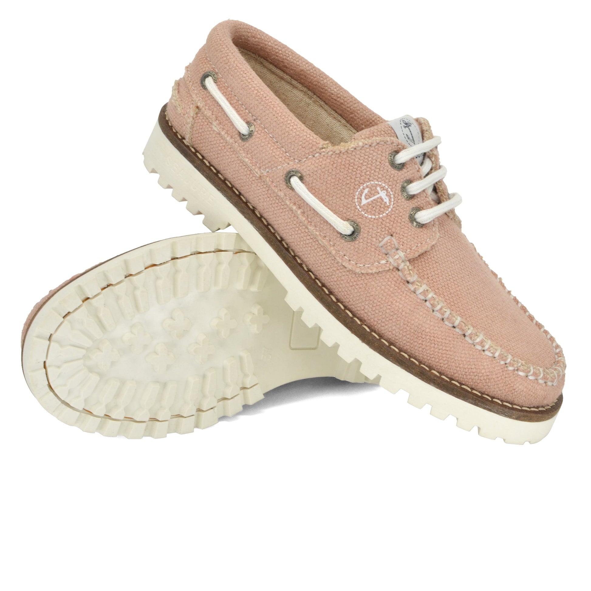Seajure Pasjaca vegan boat shoes showing non-marking natural rubber outsole tread
