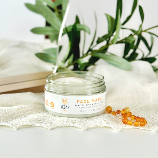 Vegan Fox Revitalising & Hydrating Face Mask, 100 ml revitalising face treatment for a glowing look - That Green Store