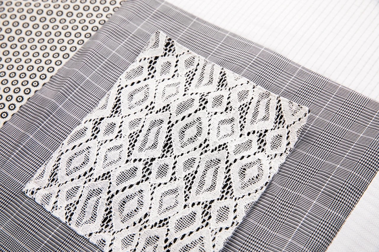 Detail of Karloova Baby Activity Mat, 100x100cm - Black and White
