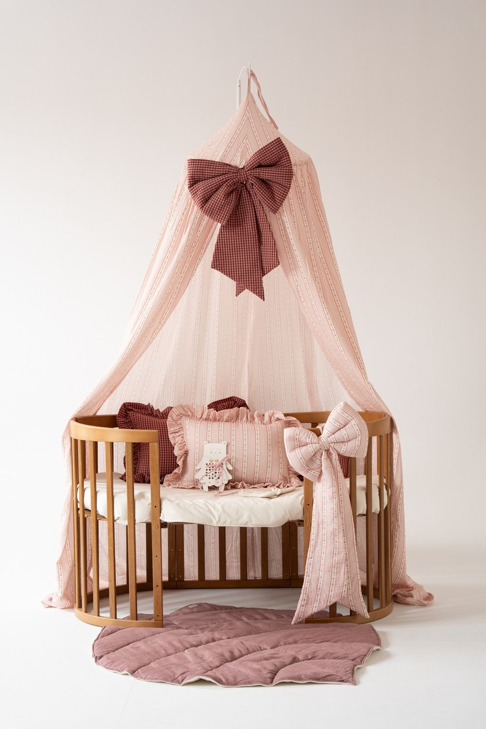 Rusty Check cotton bed canopy for kids room