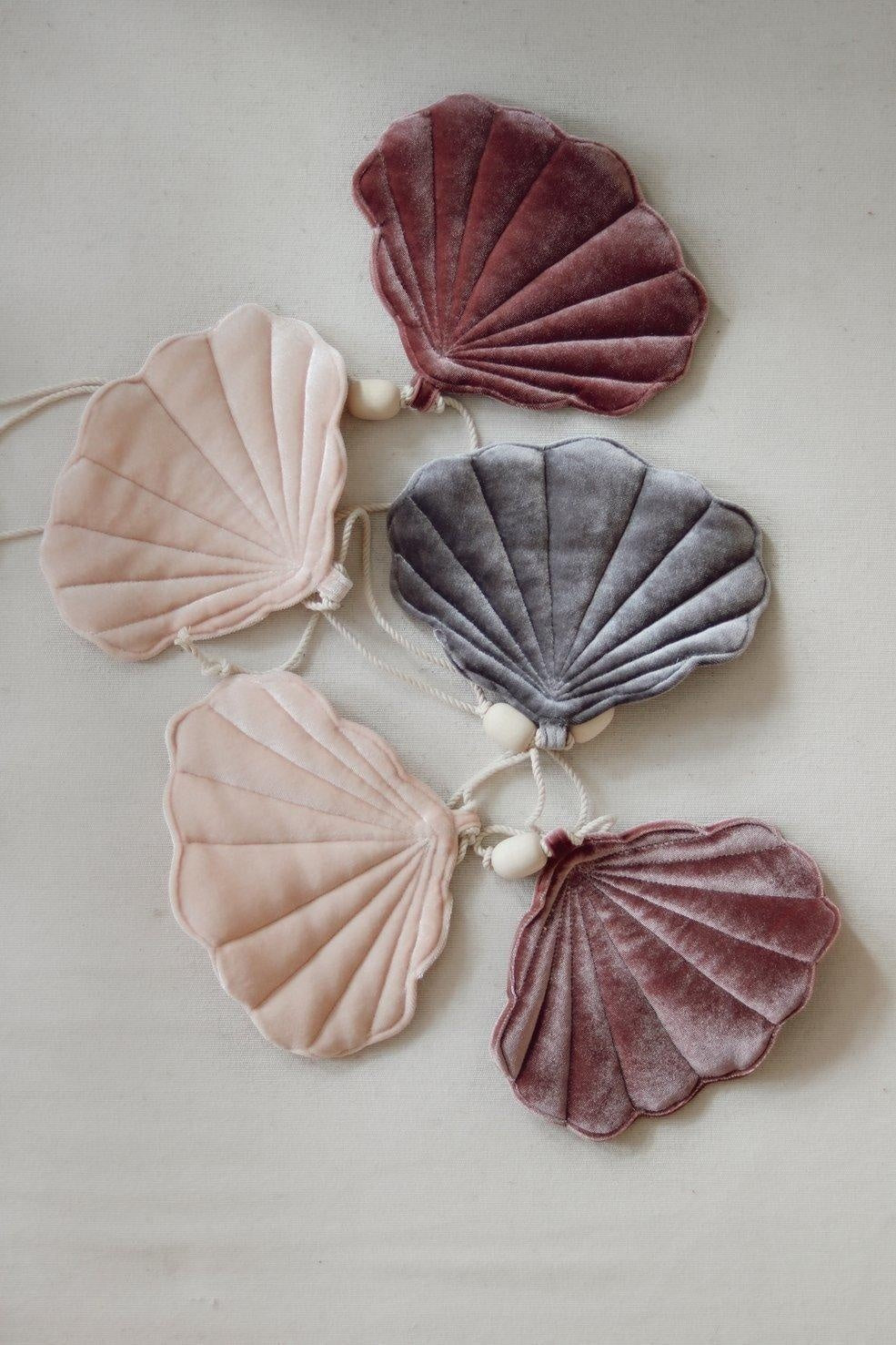 Moi Mili Cosmic Pearl Shell Garland - Neutral grey vegan velvet hanging bunting