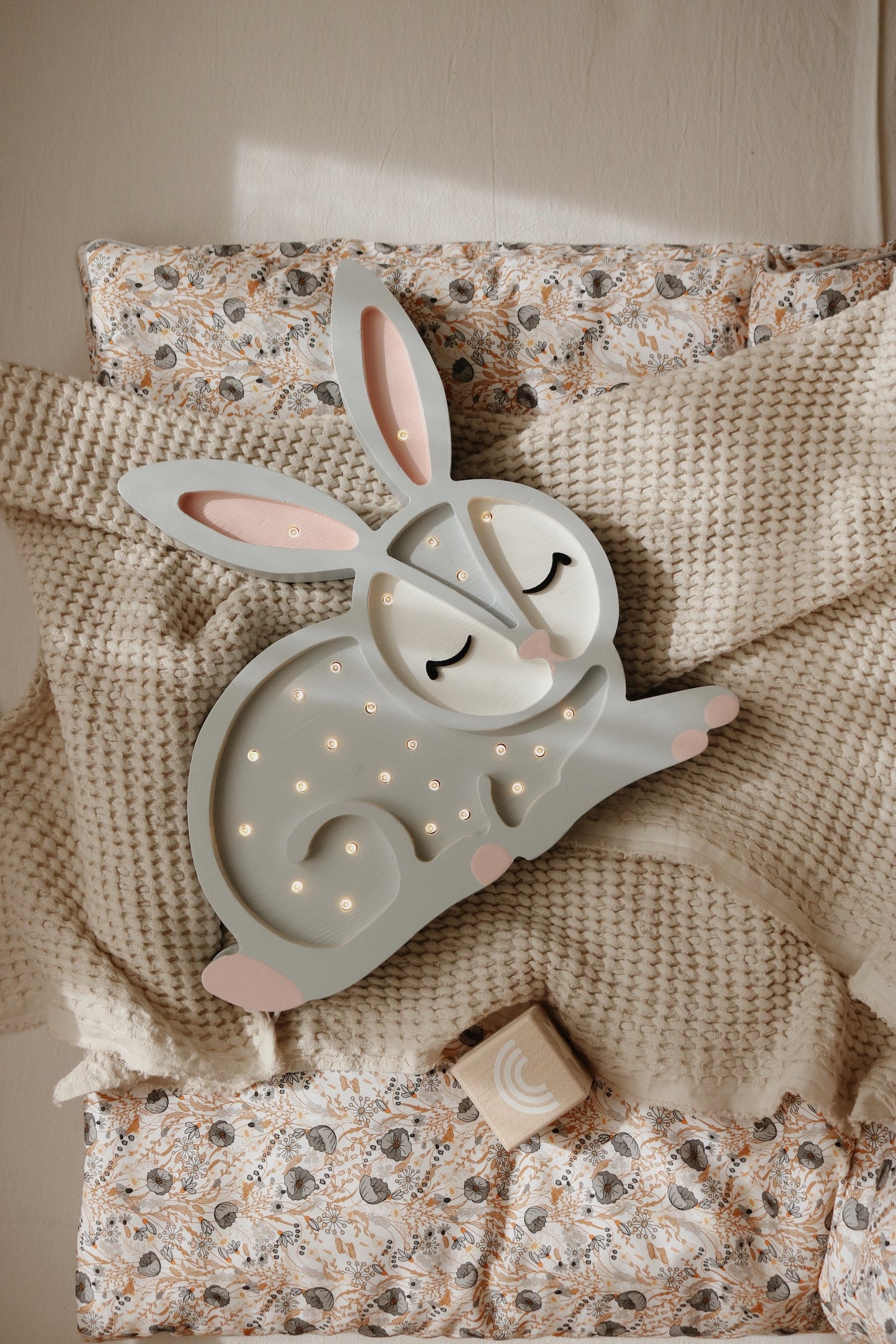 Little Lights sitting bunny shaped wall lamp for kids room