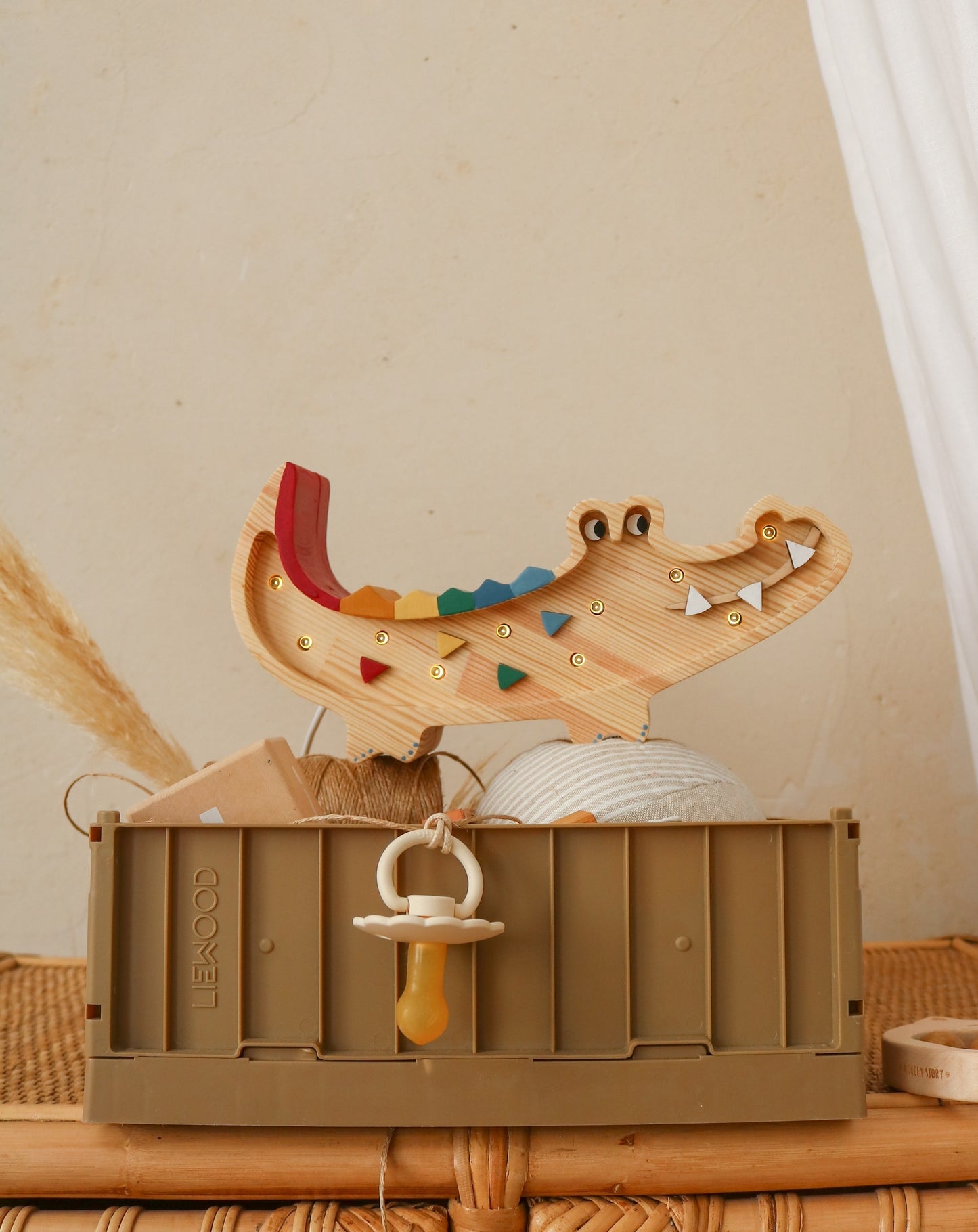 Little Lights Mini Crocodile Lamp - wooden