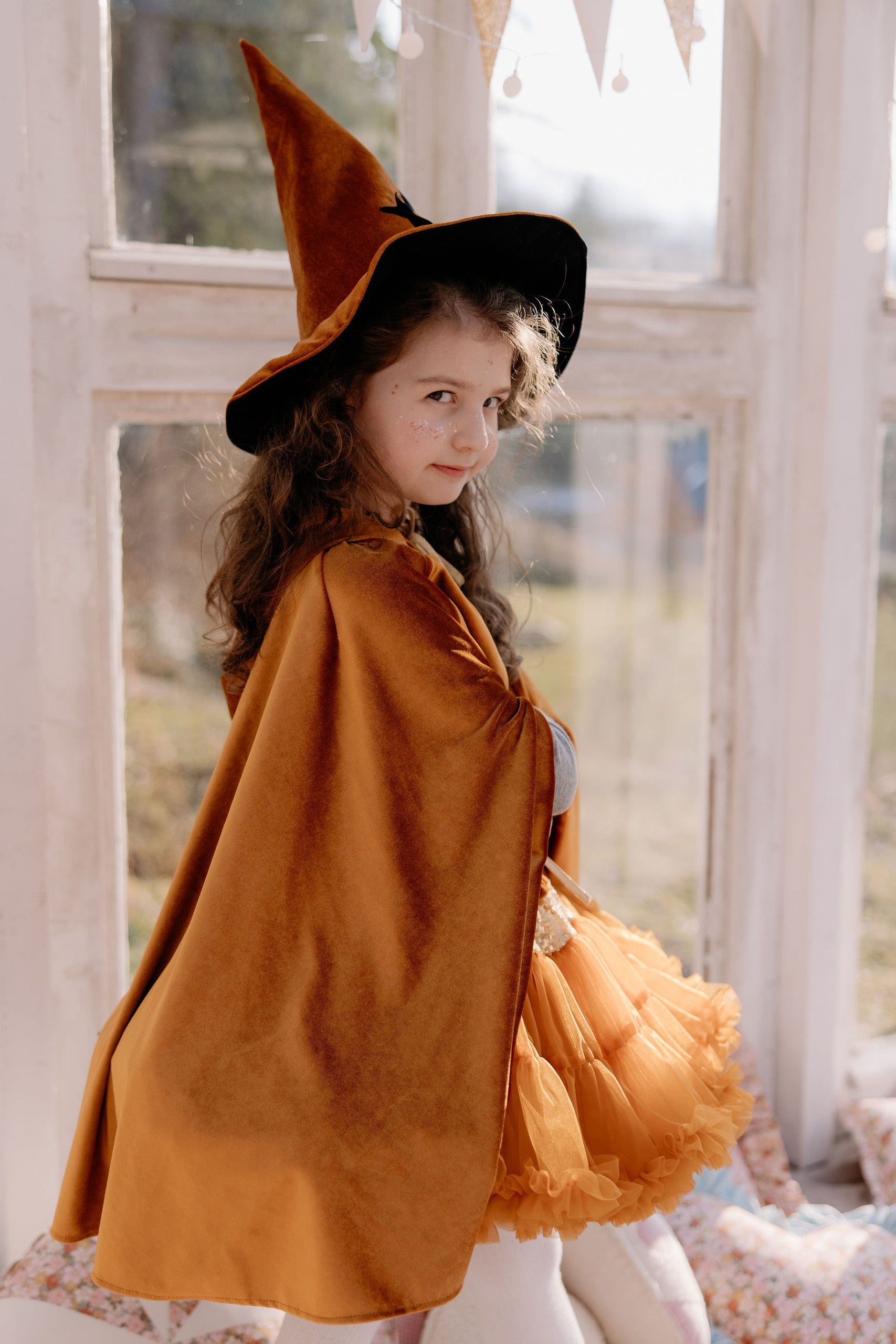 Moi Mili Golden Riding Hood Magic Cape - Shimmering gold velour costume with deep hood