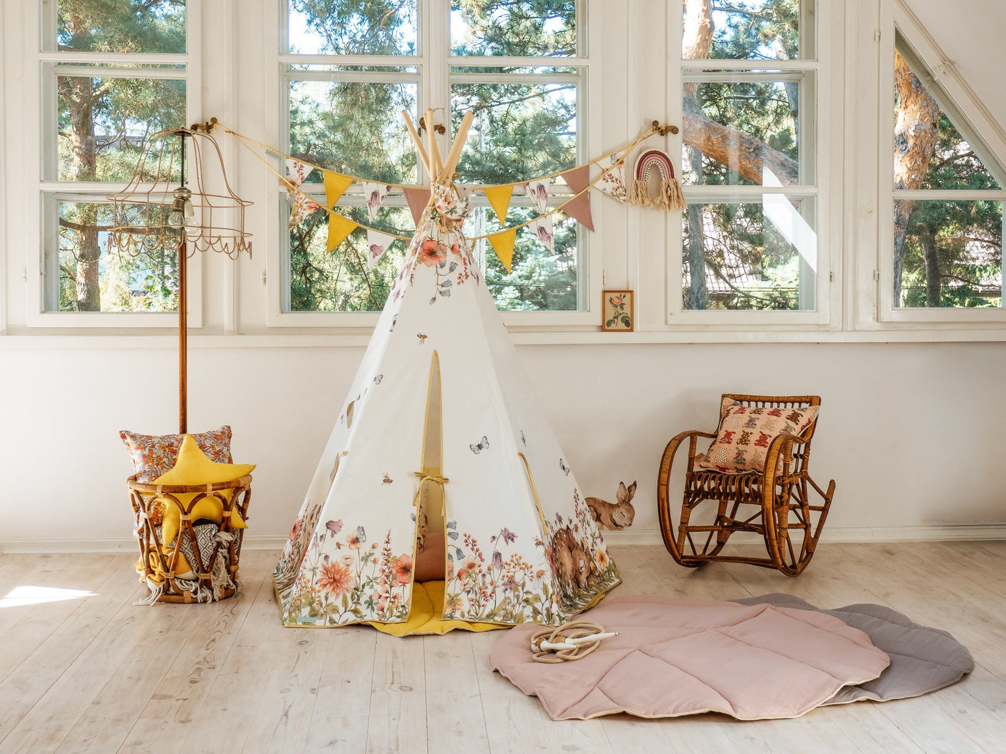 Moi Mili Powder Pink Linen Leaf Playmat: large leaf-shaped baby mat and coordinating teepee tent in a stylish nursery