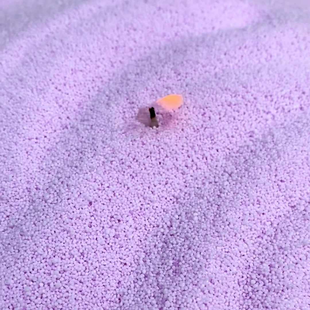  Close-up of vibrant Light Lilac vegetable wax pearls texture 330g