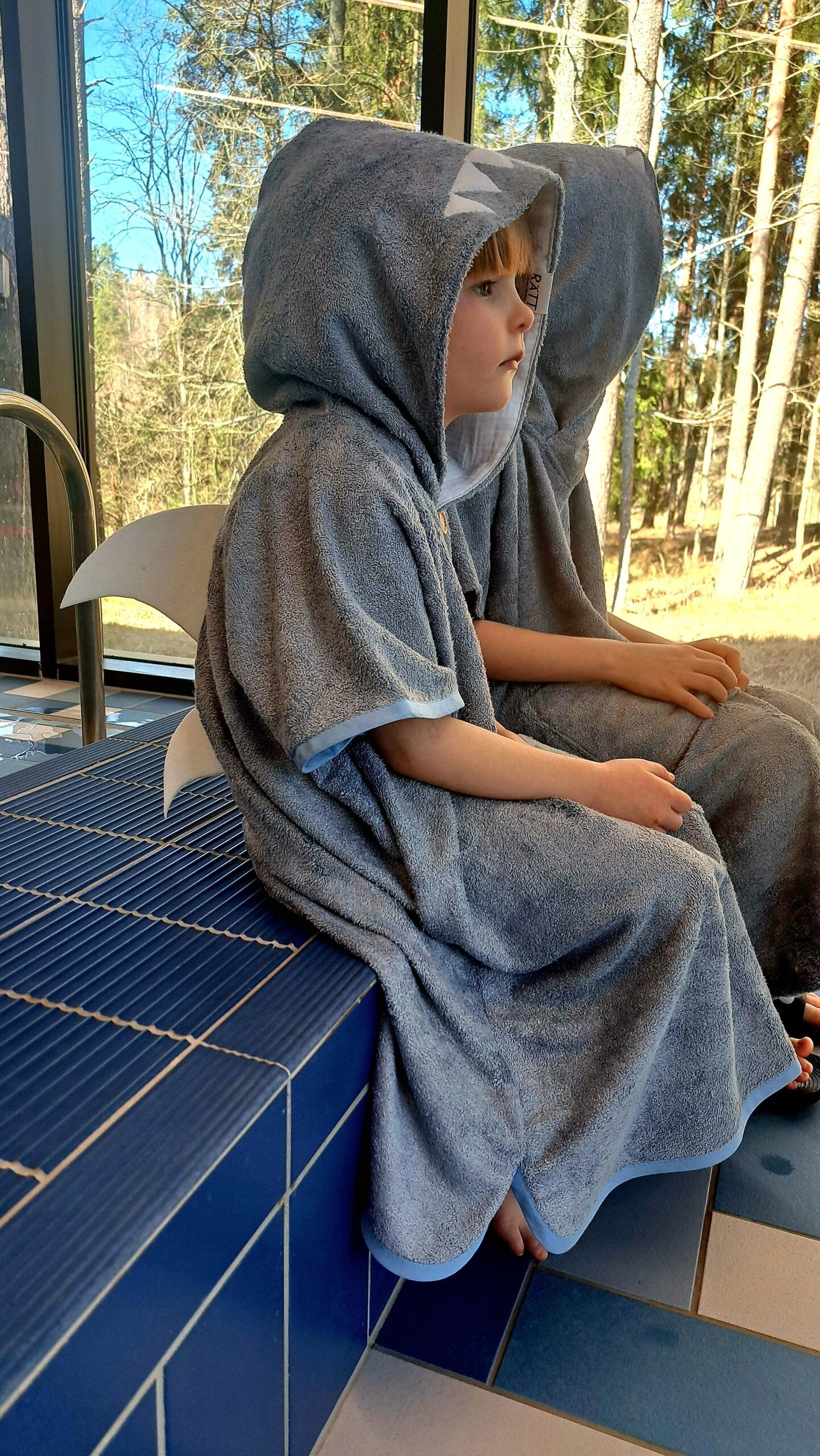Short-Sleeve Poncho SHARK - For KIDS (Size 122-150)