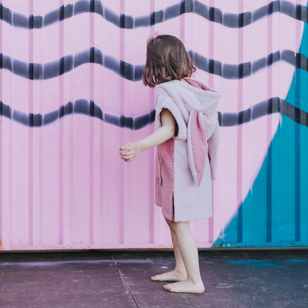 Surfbunny Practical changing robe for kids water sports - Pink