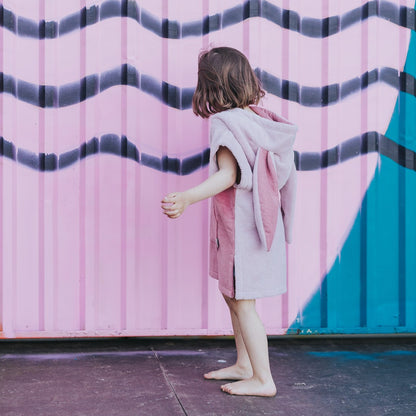 Surfbunny Practical changing robe for kids water sports - Pink
