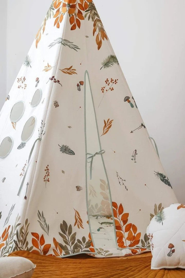 Front view Close-up of the reinforced stitching and woodland animal pattern on the Forest Friends teepee