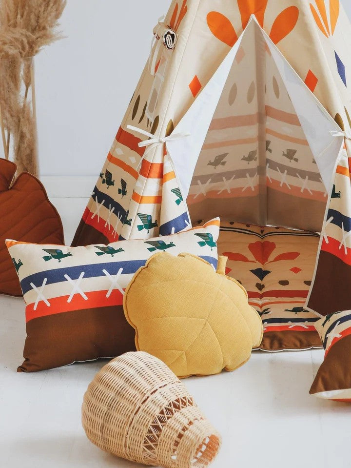 Close Up Nursery decor: Round Native Vibe cotton mat styled inside a play tent